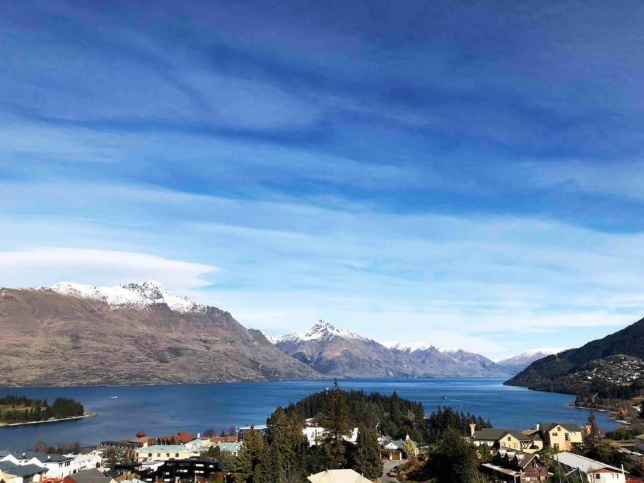 Stunning With Amazing Wakatipu Views Queenstown