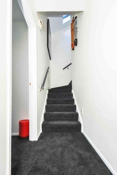 Stunning With Amazing Wakatipu Views